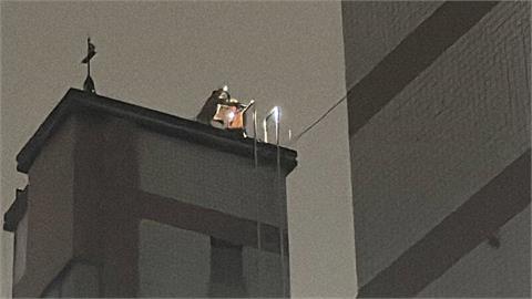 快新聞／台中社區住戶崩潰　翁陳屍水塔！百餘戶「喝屍水」