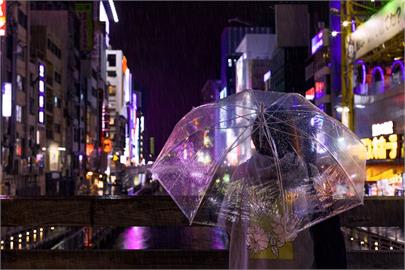 一場暴雨「持續200萬年」滅絕恐龍天敵！科學家示警：恐因「這事」再度發生