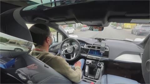 Uber看好自動駕駛計程車前景　洽談籌資拓展業務