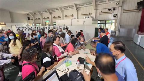 童年回憶「浴火重生」！　竹東老字號冰店重啟營業大排長龍
