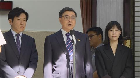 呂禮詩喊「祖國強大」照領退休俸！政府拋1手段制裁　卓榮泰證實了