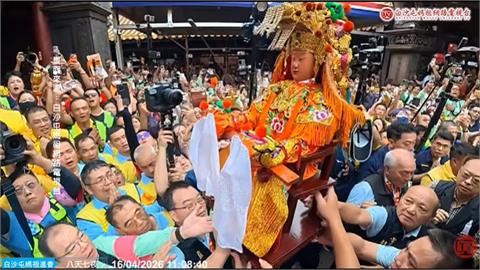 萬人空巷！白沙屯媽祖抵北港朝天宮　數十萬信眾齊喊超震撼