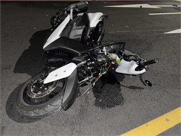 台中23歲男無照酒駕闖紅燈　機車騎士遭撞不治