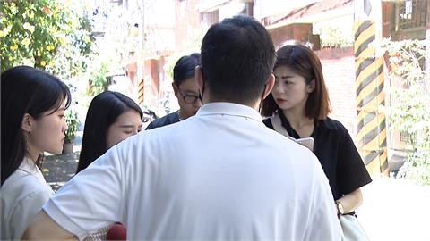 為什麼台南Josh可以我不行！　球迷闖管制區遭攔還控保全打人