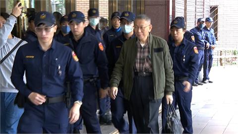 應曉薇準時抵達北院　柯文哲回家換衣服遲到2小時