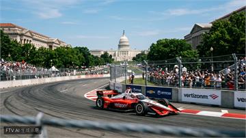 IndyCar華盛頓街道賽 Kyle Kirkwood奪冠川普現身揮綠旗