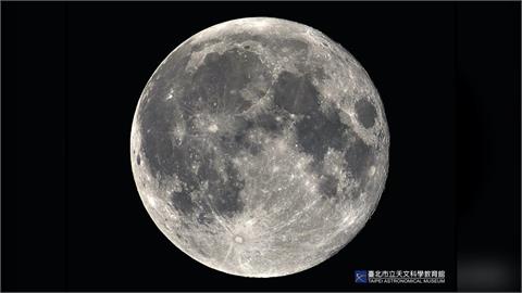 快新聞／今年中秋月亮不是最圓！真正滿月落在「這天」　天文館全揭密了