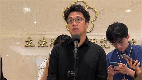 快新聞／駁斥「制服地圖」創辦人操刀官網！沈伯洋競辦闢謠：「食夢黑貘」才是真正推手