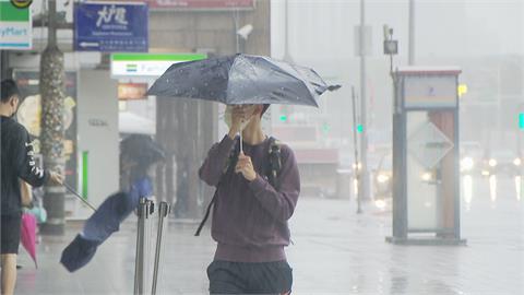 快新聞／午後雨彈開炸！ 　5縣市大雨特報「防雷擊、強陣風」