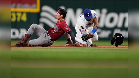 MLB(影)／「卡仔」二壘安打帶動攻勢！跑回全場唯一分數響尾蛇1:0險勝遊騎兵