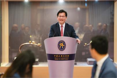 快新聞／美國務院官網刪「不支持台獨」　林佳龍致謝川普：反映台美友好