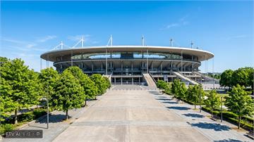 NFL巴黎首場例行賽登場！揮別前日示威抗議陰霾