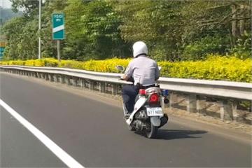 警違法騎車上國道？原來背後故事如此暖心...
