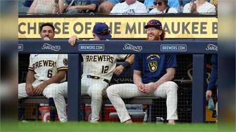 MLB(影)／開心的「五月天」！加盟爭冠勁旅超興奮　釀酒人全大聯盟首支70勝