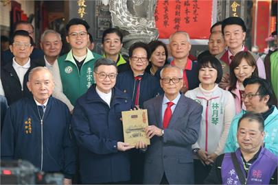 快新聞／初二桃園拜廟　卓榮泰：年後全力促進朝野和諧、重新充飽政府輪胎氣