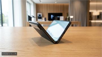 蘋果首款折疊機iPhone Duo開賣　引發全球搶購熱潮