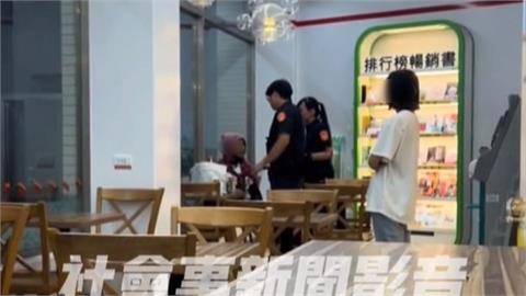 驅魔？超商內亂丟菜渣　囂張嗆警「叫你主管來」