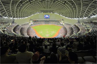LIVE／12強賽「台灣力抗紅色閃電」　林嘉愷、陳建君陪您一起看棒球