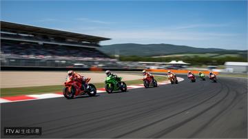 MotoGP匈牙利站Marc Marquez包辦雙冠！開賽首彎大亂鬥領先群慘摔