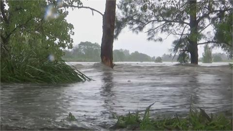澳洲新南威爾斯遭遇半世紀最慘洪災！上百棟房屋被沖走
