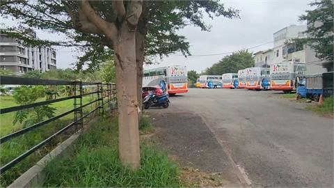 柯文哲被爆農地變「停車場」　民眾黨新竹黨部：明早九點進行刨除施工