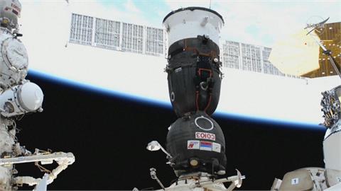 俄羅斯太空人停留太空逾878天　創「停留太空最久」紀錄還持續累計中