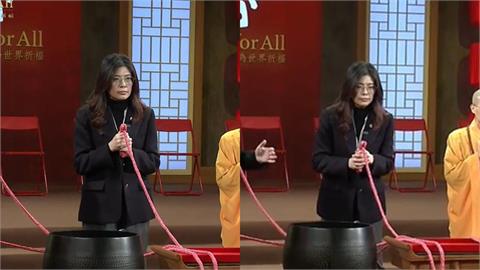 鄭麗文2度詭異抖動全是因「有感應」？周軒曝法華鐘「刻這2經文」親吐靈驗經歷