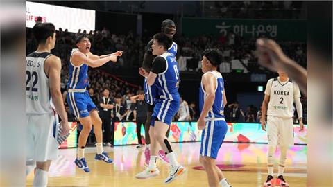 籃球(影)／贏韓國就是爽啦！台灣男籃「驚天大逆轉」拚至延長賽奪勝！中國隊慘敗日本