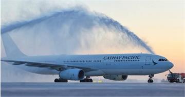 國泰空服員將酒當成水致3歲童誤飲 家長控他事發後從未致歉