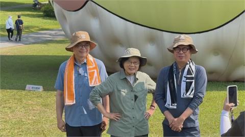 「登山界網紅」蔡英文來了　陳其邁：驗收小英總統爬山成果