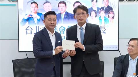 戴錫欽、李明賢拜會黃國昌邀反罷免　綠諷：請鬼拿藥單