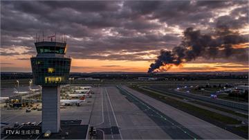 沙烏地首都機場驚傳濃煙火光　多起爆炸聲響航班大延誤