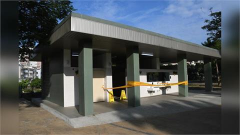 最新／嚇！嘉義左岸公園公廁驚見女屍「身分成謎」　附近村民：沒看過她