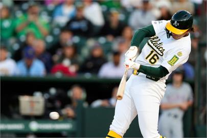 MLB(影)／運動家農場大物大聯盟首安出爐　還有1打點幫助球隊獲勝