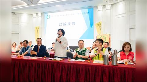 中醫藥界力挺！ 蘇巧慧出席新北中藥商公會活動　群眾熱情喊「凍蒜」