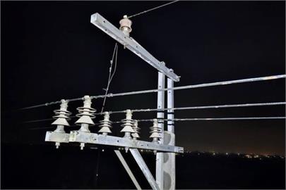 快新聞／到處停電！晚間高雄左營停電已復電　日本四國28萬戶無電可用
