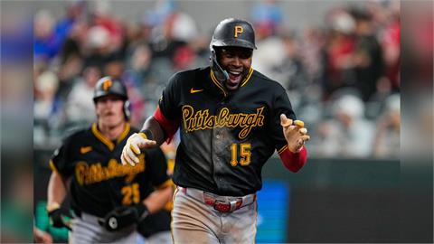 Cruz對遊騎兵轟出本季到目前最強勁的全壘打。（圖／AP）