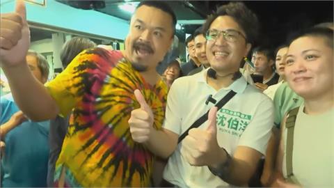 遇男喊"伯起台北、壯陽台灣"　沈伯洋反應網讚：有市長高度