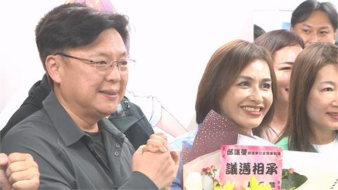 邱議瑩拚高雄市長初選成立競辦　趙天麟現身：要當邱議瑩的超級啦啦隊