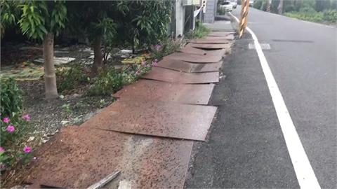 鐵板路鏽蝕凹陷 ! 騎士誤騎猛摔送醫