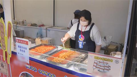 連鎖百貨辦韓國商品展　飯捲、湯飯各式料理吸民眾到場