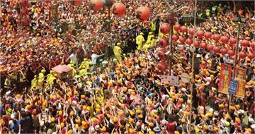 白沙屯媽祖吸引上萬人潮　店家抱怨「生意不好」慘被罵翻：只想賺錢