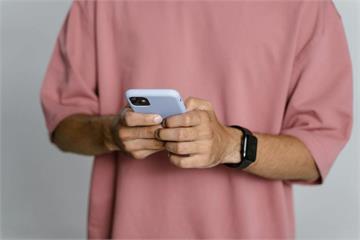 辦保險、領補助免跑一趟   健保APP開放「重大傷病」證明下載！