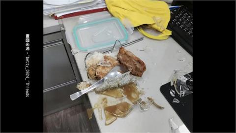 危險！玻璃保鮮盒「冰過微波加熱」　吃飯到一半「直接炸裂」
