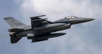 海陸空動員搜尋新婚F-16失事上尉　專家憂刺骨海流釀失溫分秒必爭