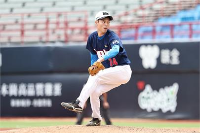 中職／新人測試會90名選手拚圓職棒夢　成大「研究生」林睿杰三度叩關飆152火球