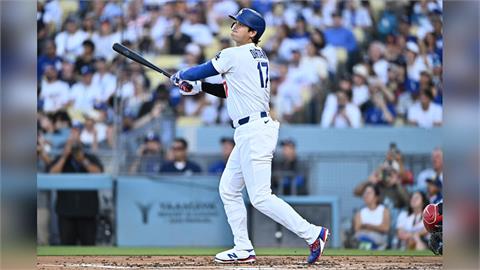 MLB(影)／啊你不是膝蓋受傷？大谷翔平首局首打席炸暴力轟　美媒直呼：這很大谷