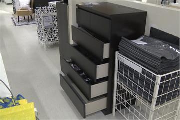 IKEA抽屜壓死童！美國急召回、台灣竟照賣