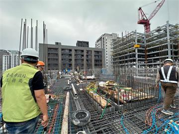 快新聞／台南突襲稽查興富發建案　驚見「鷹架無防護措施」已開罰