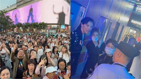 香港娛樂大亨兒耍帥自拍！「癱瘓交通」下秒1情況尷尬了